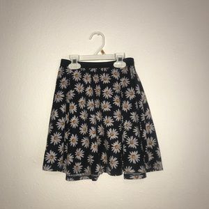Daisy flower skirt